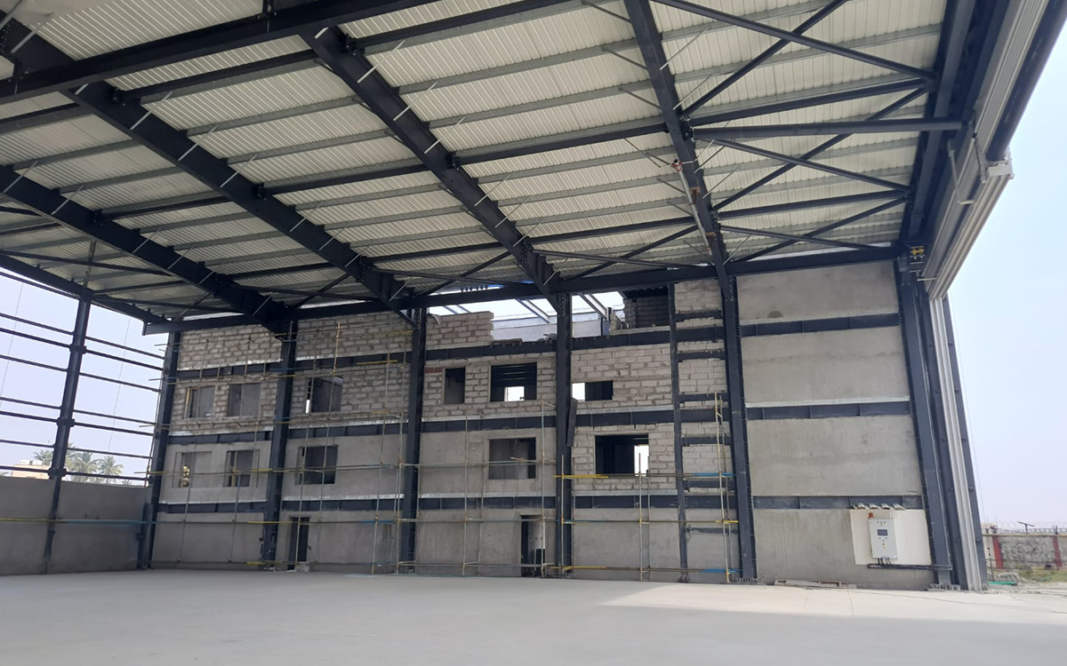 hangar building image - metpro