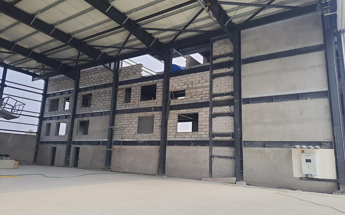 hangar building image - metpro